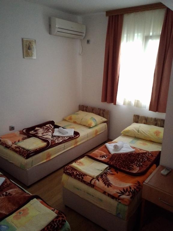 Hotel Quo Vadis Medjugorje Bilik gambar