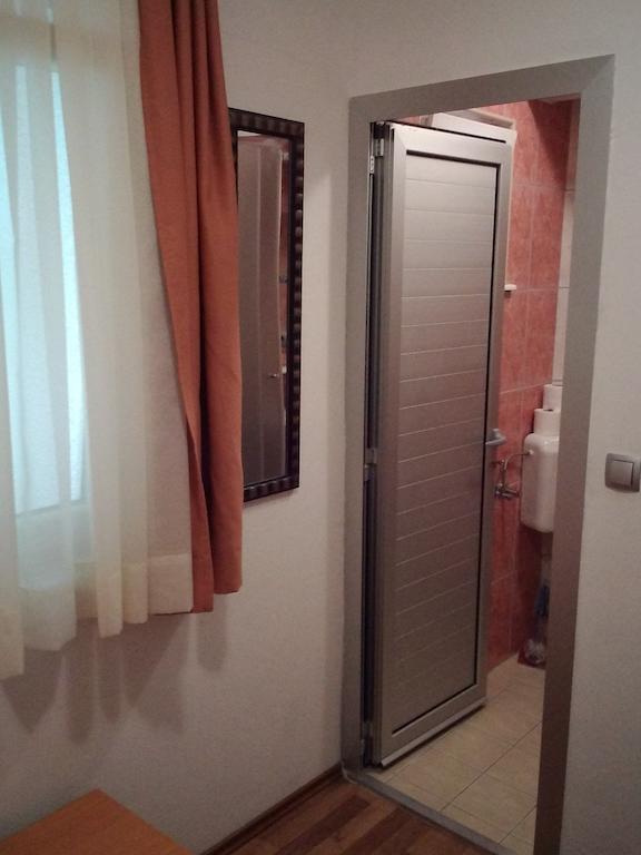 Hotel Quo Vadis Medjugorje Bilik gambar